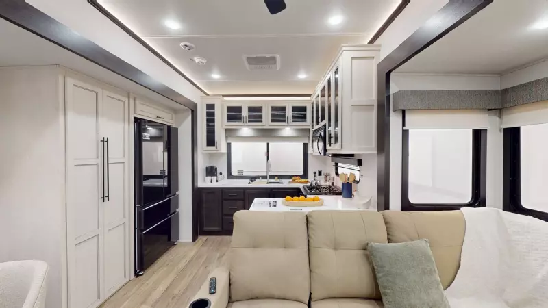 32RK Floorplan Main Room