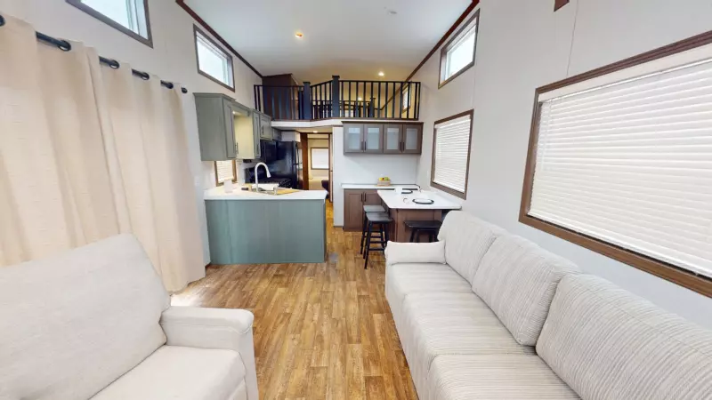 39FLML-P Floorplan Main Room