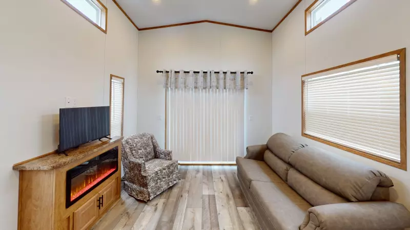 39FLP-S Floorplan Main Room