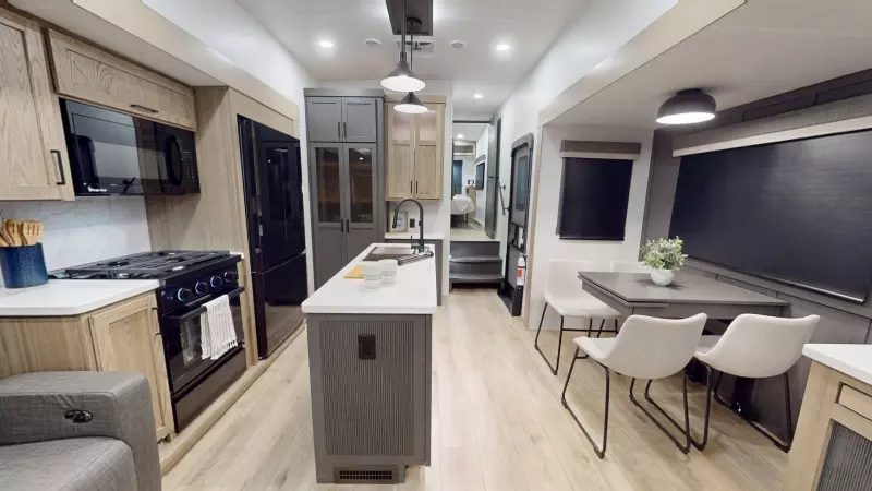 R331RL Floorplan Main Room